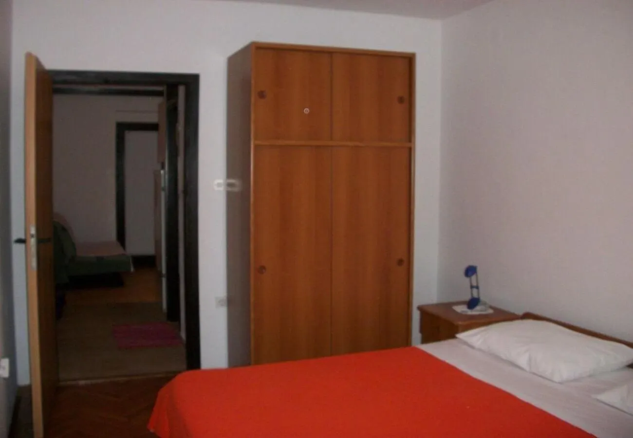 Apartments Midi Petrčane