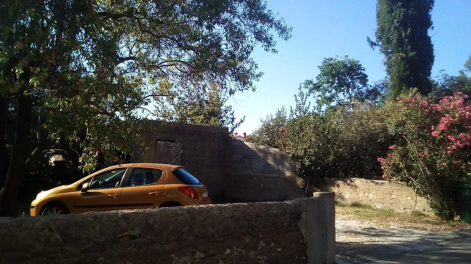 Apartments Midi Petrcane